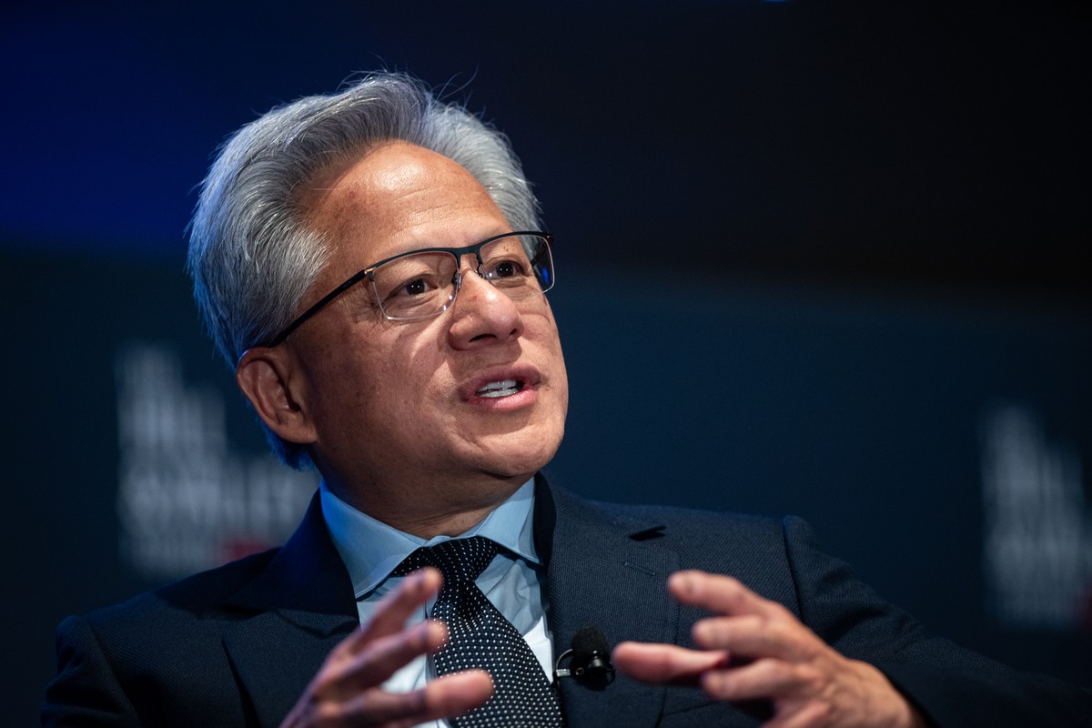 EUA devem reduzir dependência tecnológica de outros países, afirma CEO da Nvidia Jensen Huang, CEO da Nvidia (Foto: Bloomberg)