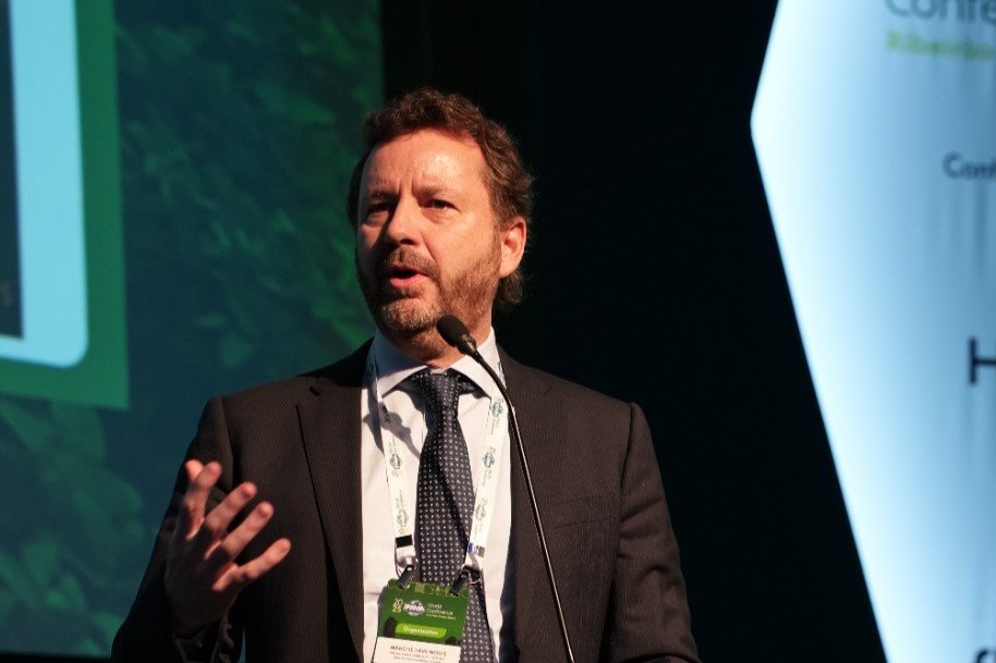 Inteligência artificial transforma a agricultura e otimiza a produção no campo Marcos Fava Neves, diretor da Harven Agribusiness School, durante o Ifama World Conference 2025 (Foto: Divulgação)