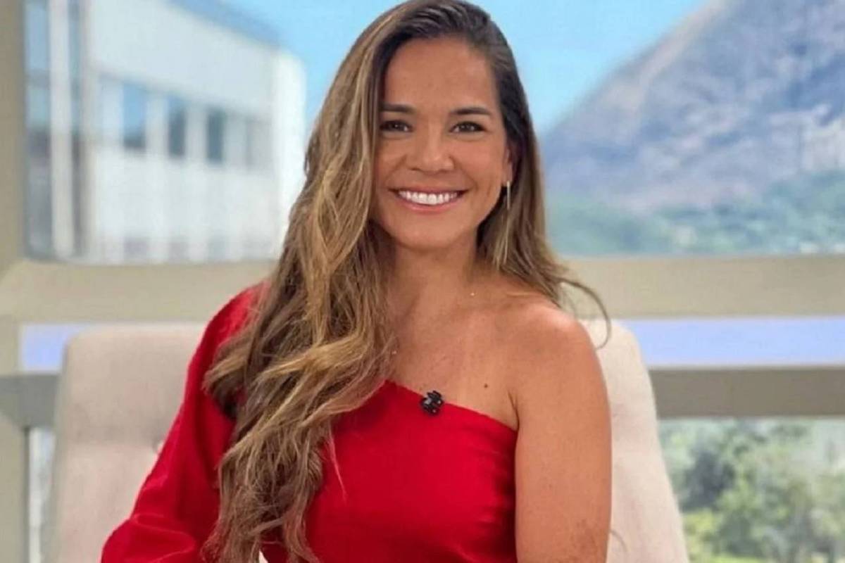 Isabele Benito: apresentadora do SBT no Rio renova com emissora por dois anos (Foto: Reprodução/SBT)