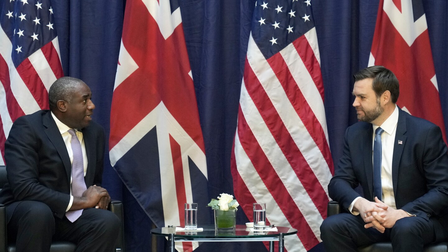 Vance se reúne com secretário de Estado dos EUA antes de férias na Inglaterra