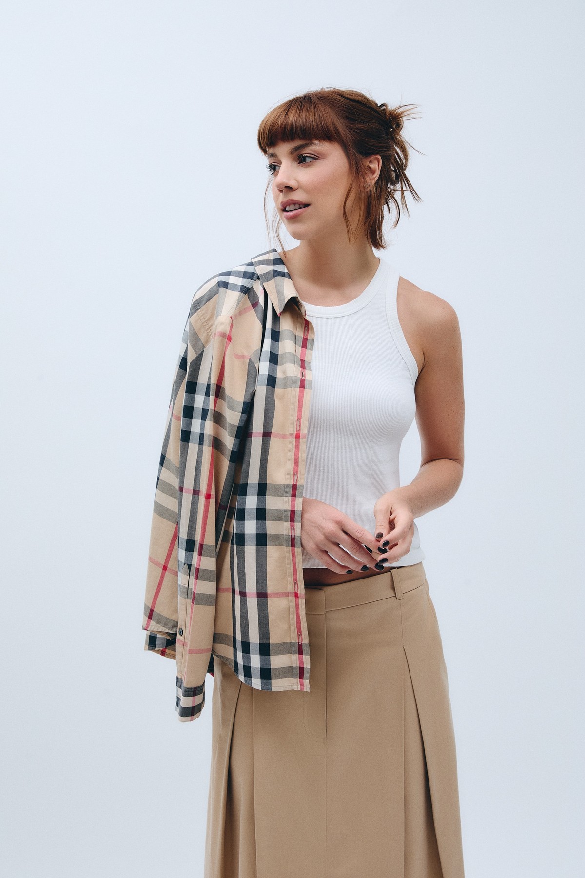 Alice Wegmann aborda superação e autocuidado em meio a desafios pessoais Alice Wegmann — Foto: Divulgação / Bruna Sussekind