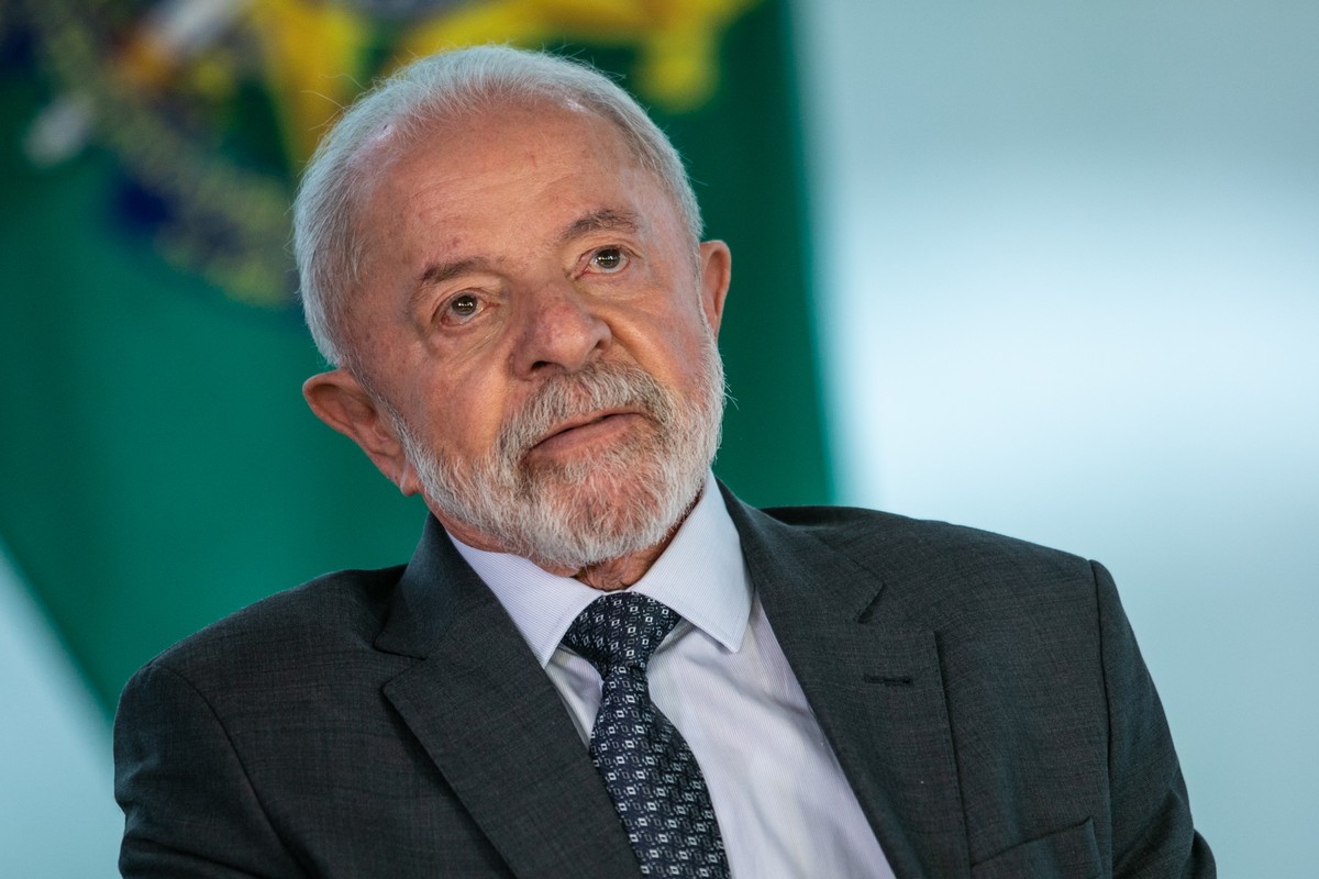 O presidente Lula em cerimônia no Palácio do Planalto; Ipec apontou deterioração da imagem do governo (Foto: Brenno Carvalho/Agência O Globo)