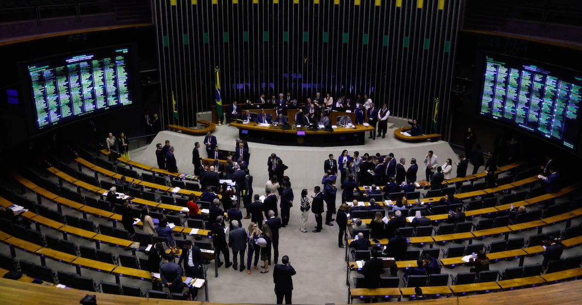 Congresso solicita ao STF a validação do decreto que revogou aumento do IOF Congresso pede ao STF que valide decreto legislativo que derrubou aumento do IOF (Foto: Wilton Junior/Estadão)