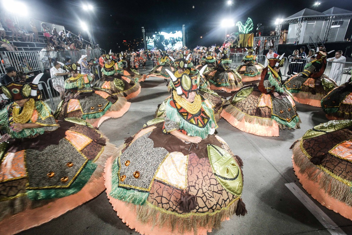 Caminho Niemeyer ganha passarela em linha reta para o carnaval de Niterói em 2026 Carnaval de Niterói em 2024 — Foto: Lucas Benevides/Prefeitura de Niterói
