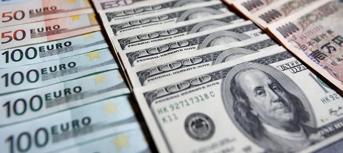Dólar/euro — Foto: Bloomberg