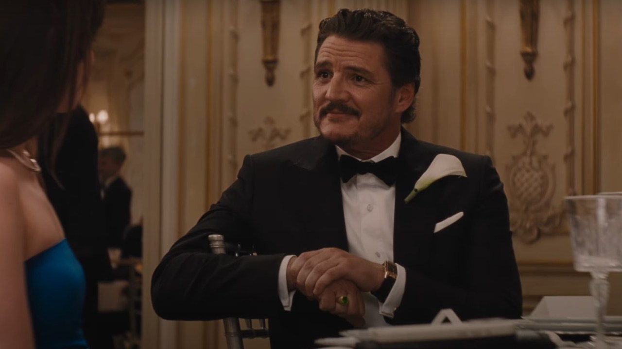 Pedro Pascal no filme 'Amores Materialistas' (Foto: Sony/Reprodução)