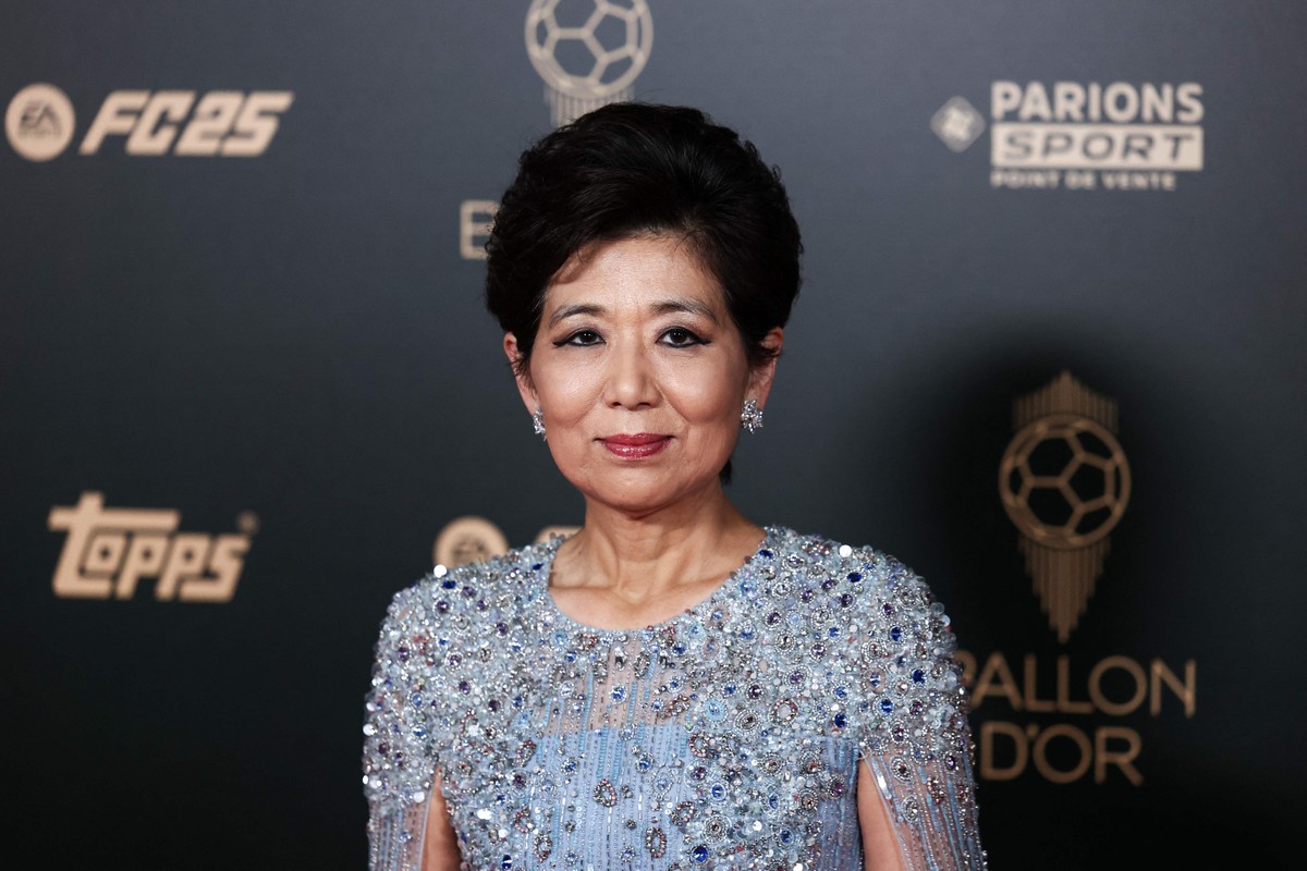 Lyon evita rebaixamento na Ligue 1 após decisão favorável do DNCG Michele Kang assume a presidência do Lyon (Foto: Franck FIFE / AFP)