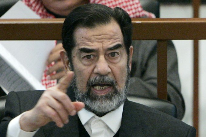 Saddam Hussein, ex-presidente do Iraque, que foi capturado e morto em meio à invasão americana (Foto: Getty Images)