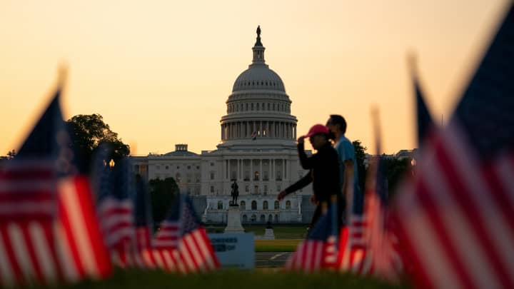 Bancos afirmam que proposta de Trump impulsionará economia dos EUA O Capitólio dos EUA em Washington, D.C. (Foto: Bloomberg | Bloomberg | Getty Images)