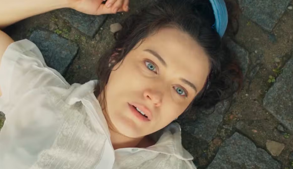 Bianca Bin impõe exigência inusitada para participar de ‘Êta Mundo Melhor!’ Bianca Bin em 'Êta Mundo Melhor!' (Foto: Globo/Divulgação)