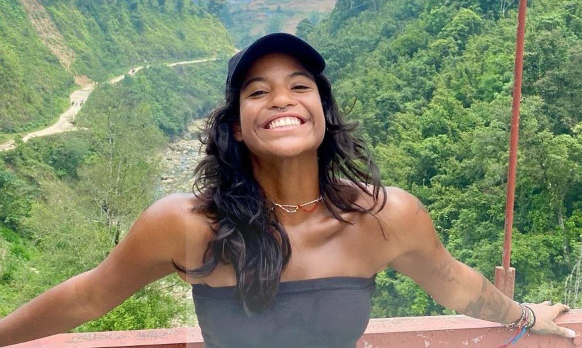 Mirante e trilha no RJ recebem nome de Juliana Marins, vítima na Indonésia Juliana Marins: brasileira morreu após quatro dias de espera por resgate na Indonésia (Foto: resgatejulianamarins/Instagram)
