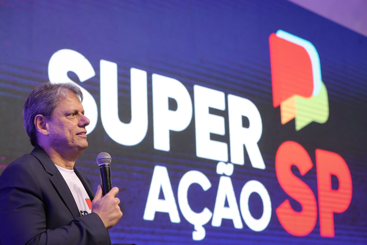 Deputados de SP aprovam programa social de Tarcísio e competem com Bolsa Família Governador Tarcísio de Freitas em anúncio de programa social (Foto: Pablo Jacob/Divulgação)