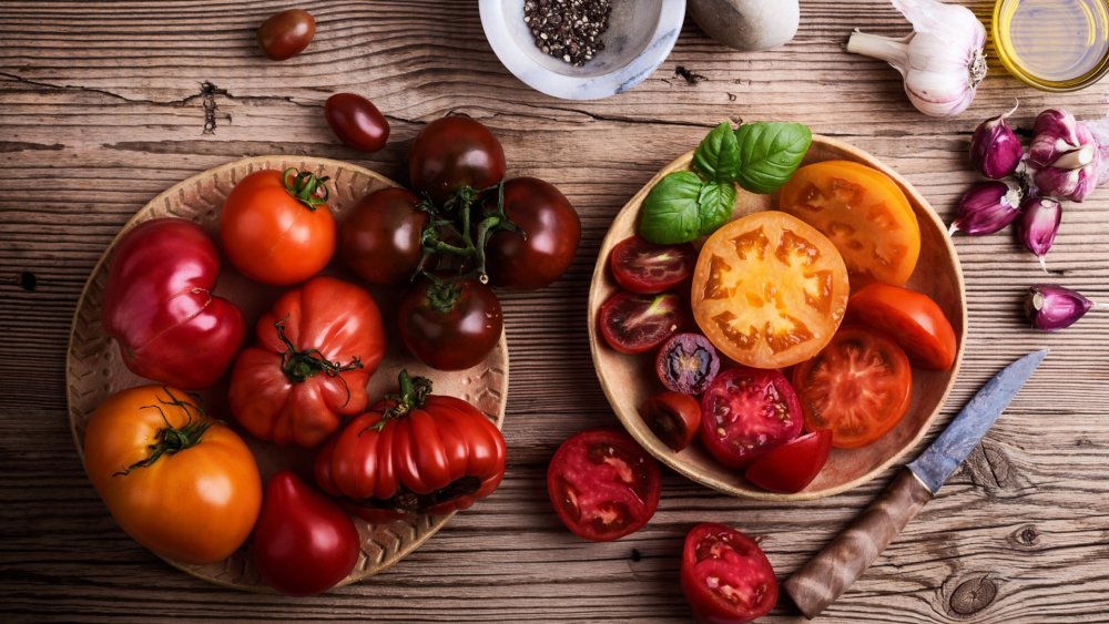 Tomates combinam melhor com vinhos tintos, revela especialista Xavier Thuizat Tomates combinam melhor com vinhos tintos, revela especialista Xavier Thuizat