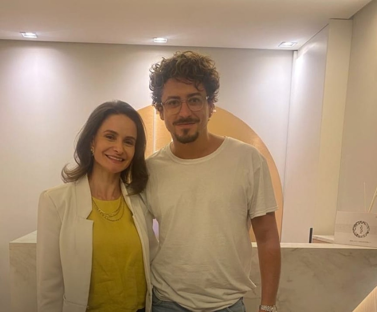 Nutróloga revela como Jesuíta Barbosa emagreceu 12kg sem dietas extremas Djeime Benfica e Jesuíta Barbosa durante a preparação do ator para o filme (Foto: Reprodução/ Instagram)