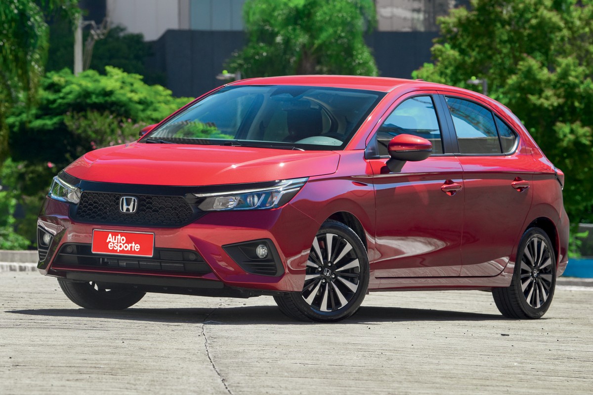 Os carros que mais mantêm seu valor no Brasil em 2025 Honda City é único hatch compacto no ranking (Foto: Murilo Góes/Autoesporte)