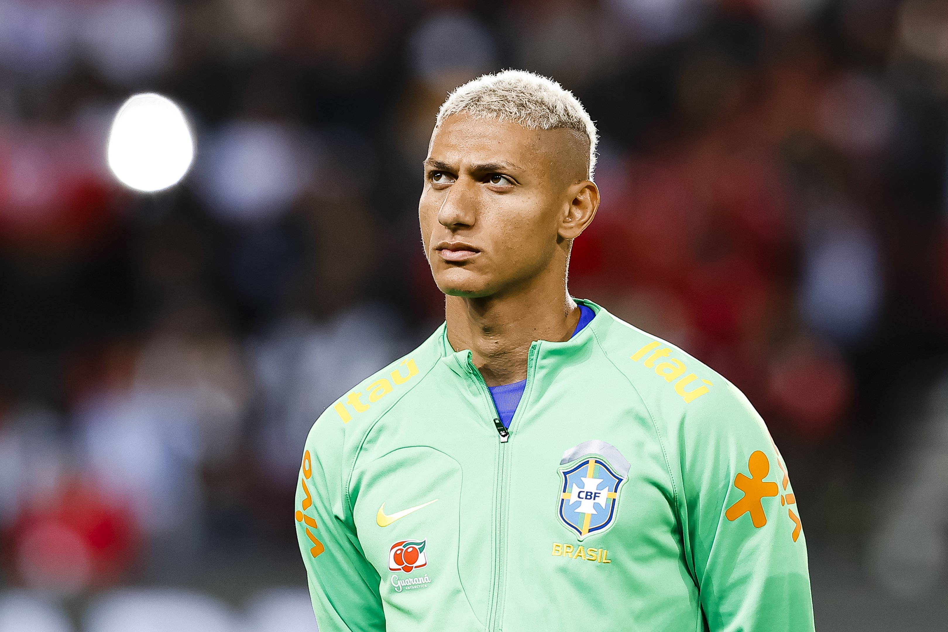 Tottenham solicita R$ 257 milhões por Richarlison em disputa internacional Richarlison busca recuperação no futebol europeu, enquanto atrai interesse de clubes do Brasil e do exterior. (Foto: Antonio Borga/Getty Images)