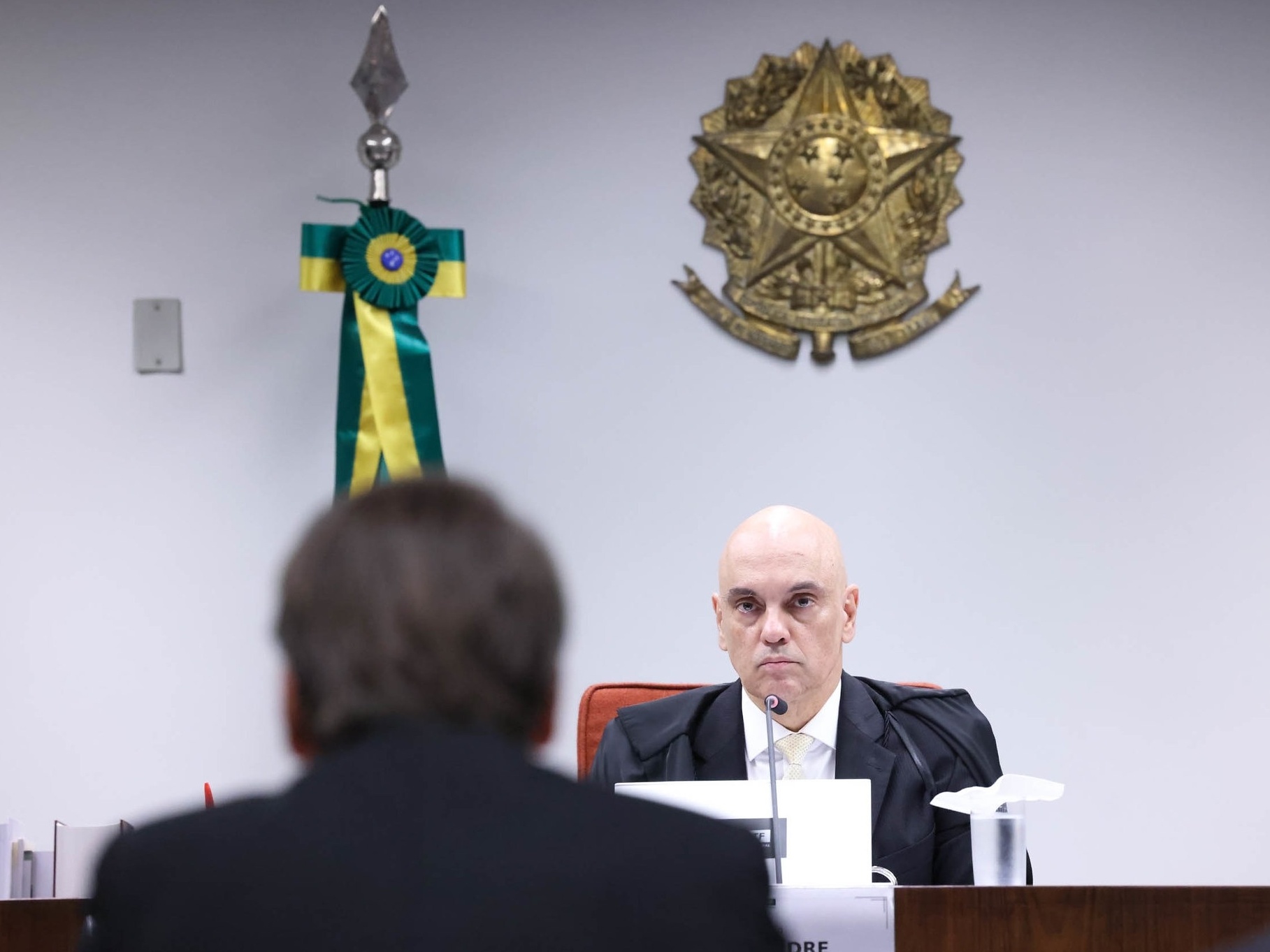 Google informa a Moraes que não pode fornecer dados sobre minuta do golpe Jair Bolsonaro (PL) é interrogado pelo ministro Alexandre de Moraes, do STF, na ação penal sobre tentativa de golpe de Estado (Foto: Antonio Augusto/STF)