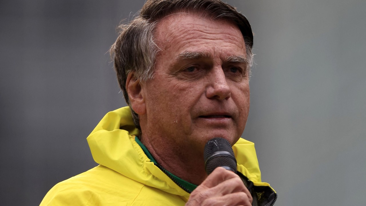 Bolsonaro poupou ministros do STF de críticas (Foto: Miguel SCHINCARIOL/AFP)