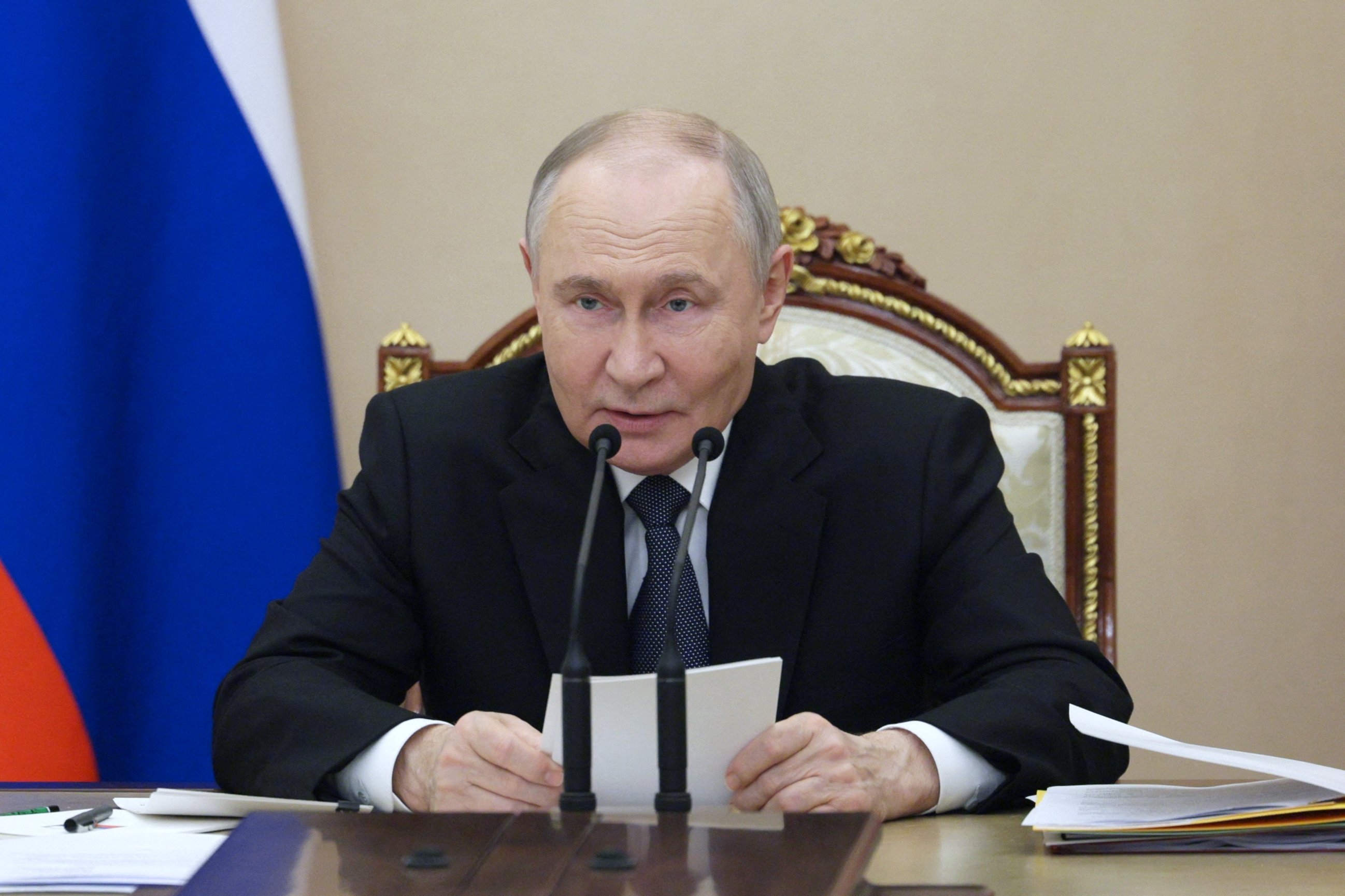 Rússia busca aliança com Laos para intensificar guerra contra a Ucrânia Opep+ antecipa novo salto na oferta de petróleo em agosto, quarto aumento consecutivo (Foto: Reprodução)