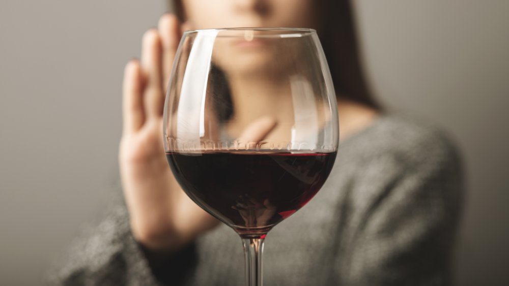 Vin piqué: entenda o significado e descubra se ainda é possível consumi-lo Vin piqué: entenda o significado e descubra se ainda é possível consumi-lo