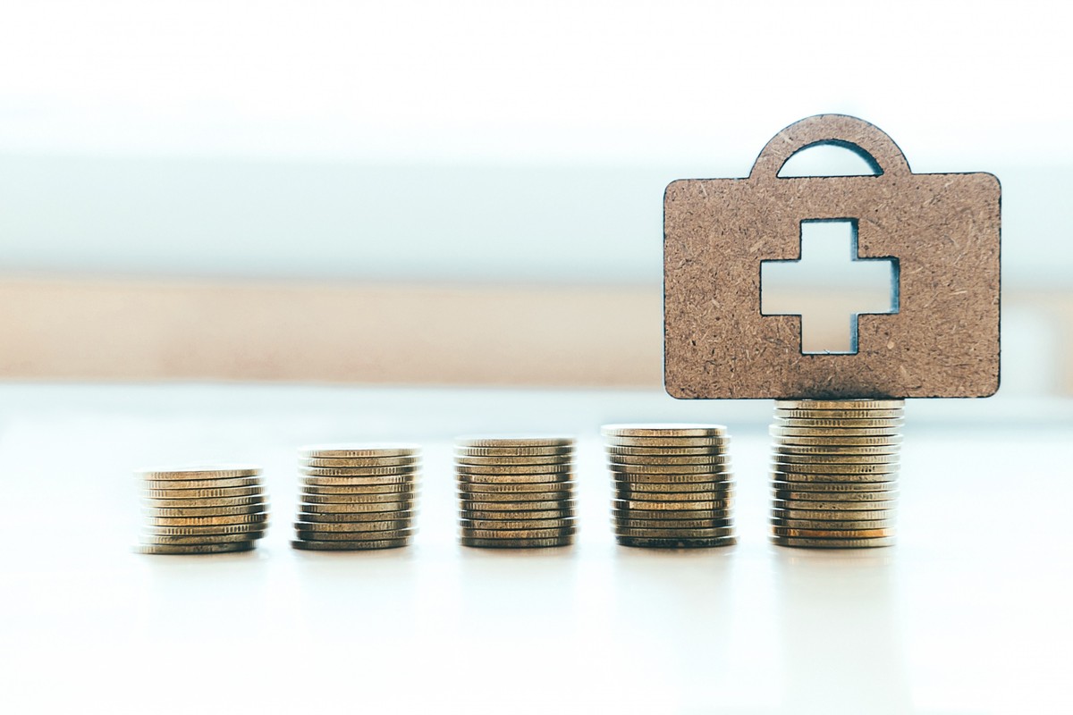 Aumento de ações judiciais contra planos de saúde preocupa consumidores e especialistas Plano de saúde (Foto: Freepik/Ijeab)