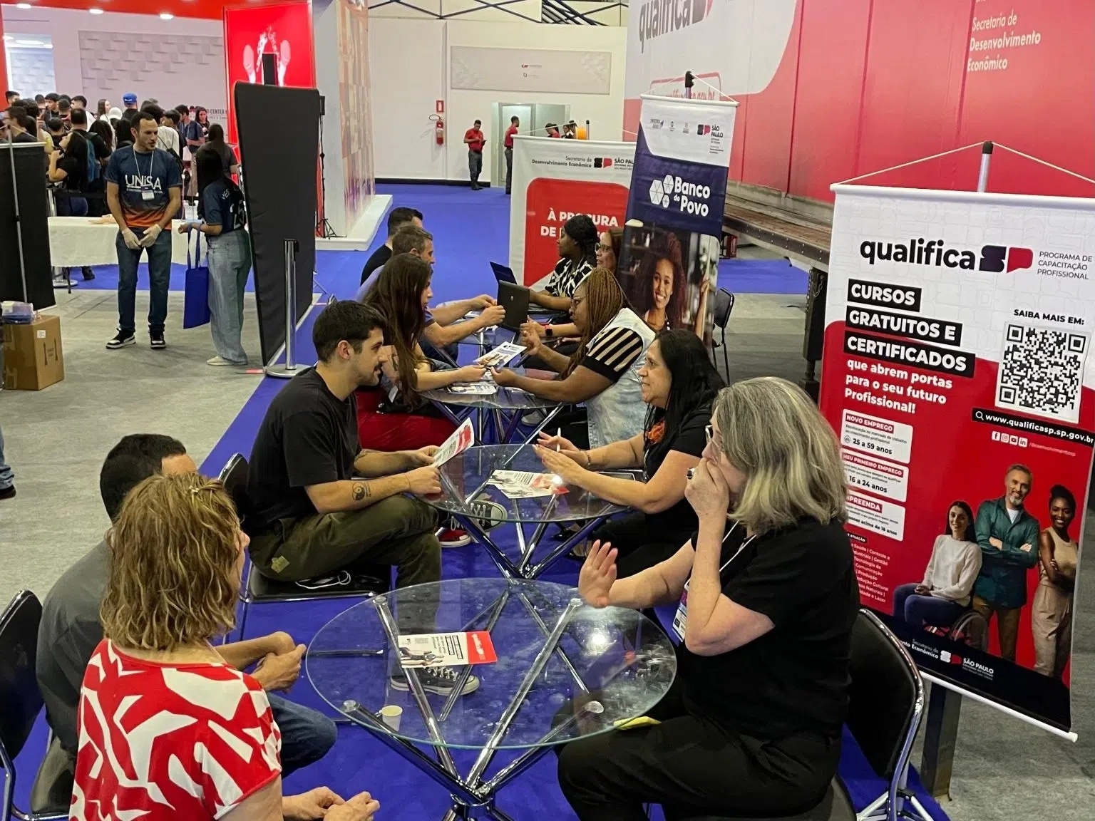 Empreendedores em SP encontram cursos, mentorias e investimentos para iniciar negócios Programa Qualifica SP oferece aporte financeiro e cursos gratuitos presenciais ou online (Foto: Divulgação)