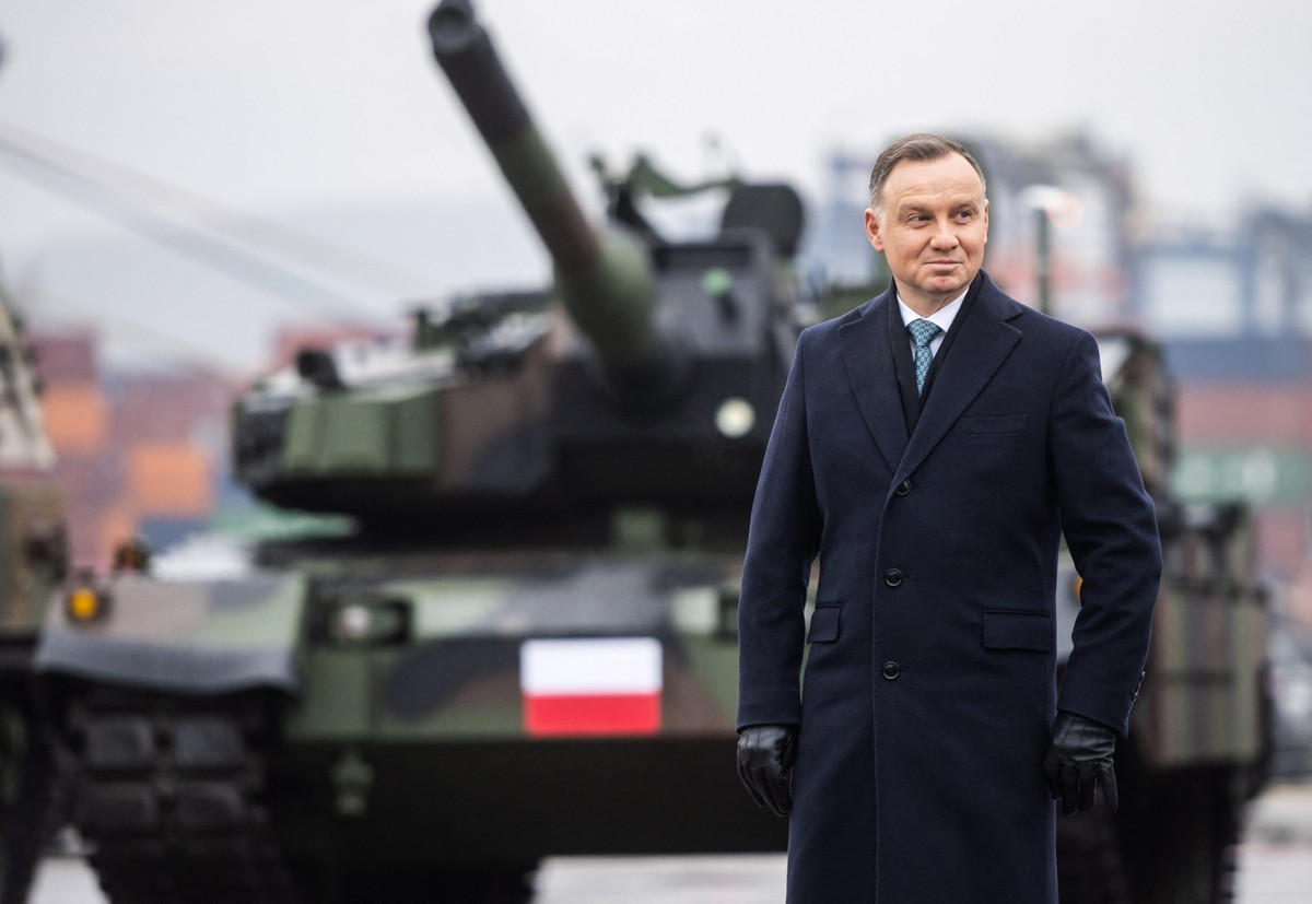 Polônia denuncia colombiano por incêndios intencionais a serviço da Rússia Presidente da Polônia, Andrzej Duda (Foto: AFP)