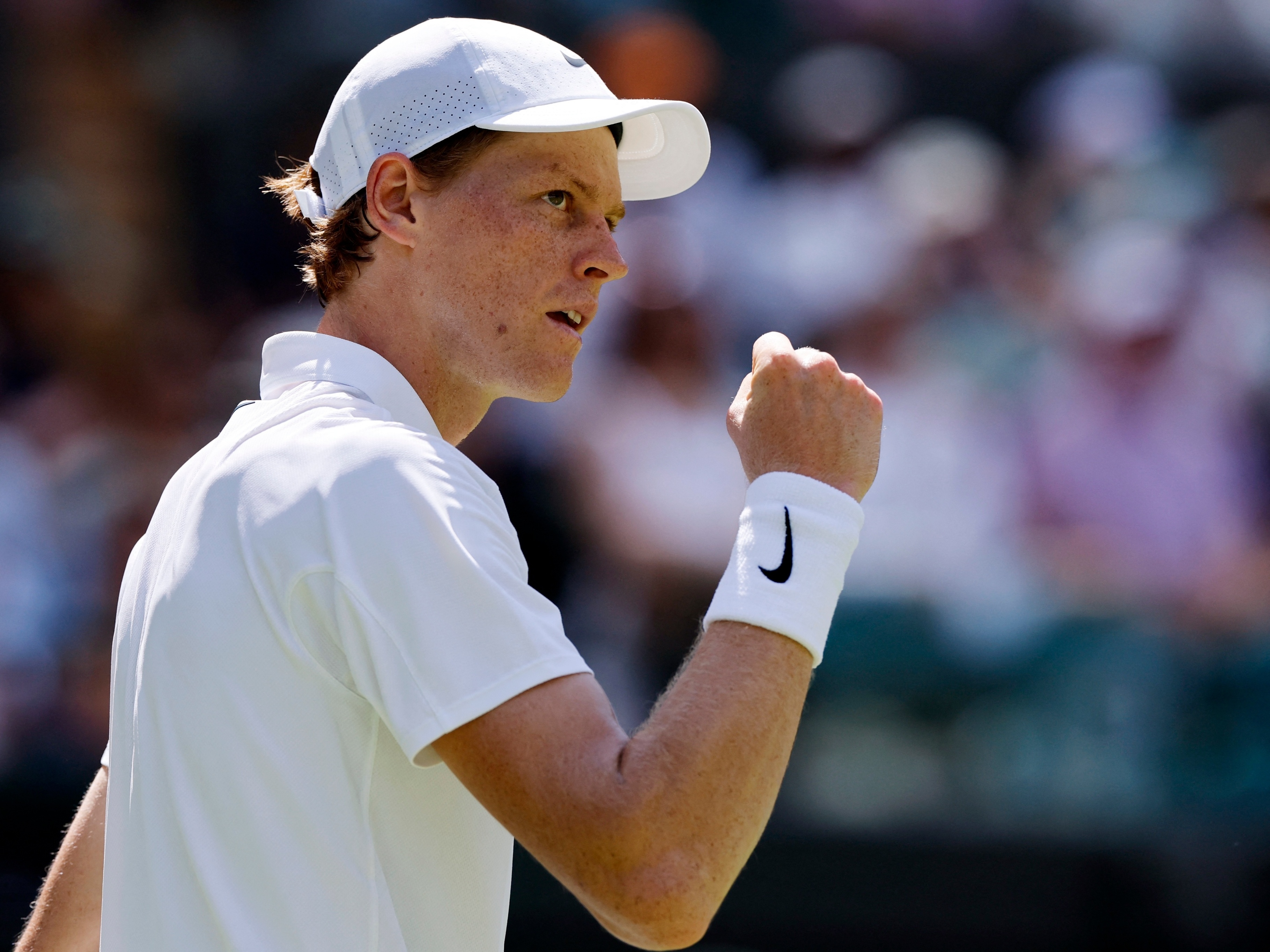 Jannik Sinner na primeira rodada de Wimbledon em 2025 (Foto: REUTERS/Stephanie Lecocq)