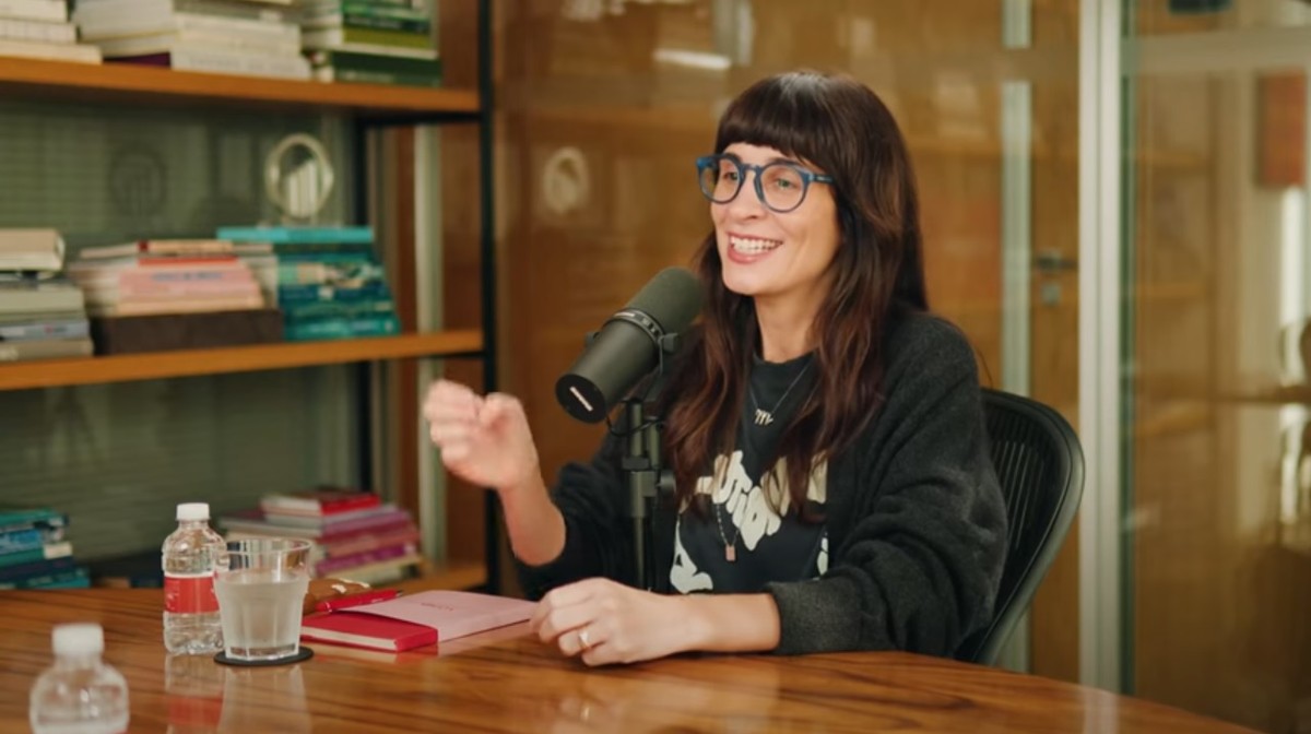 Camila Fremder, no podcast 'Vênus Day Talks' (Foto: Reprodução/YouTube)
