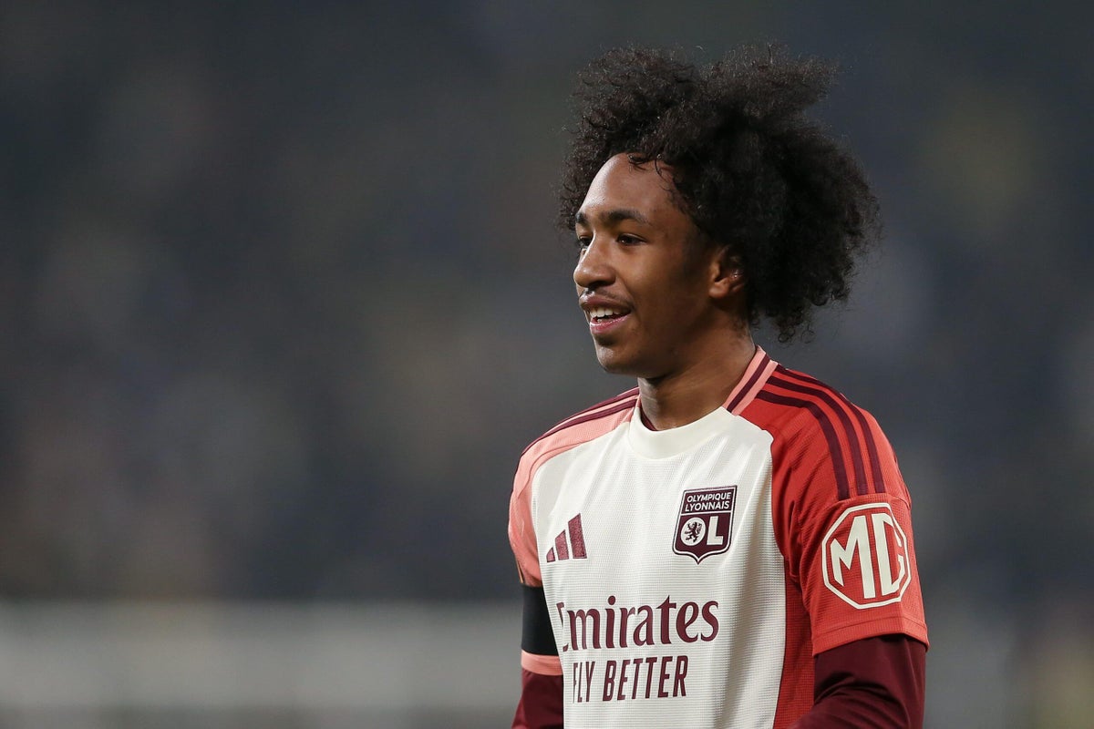 Everton negocia contratação de Malick Fofana, jovem talento do Lyon Foto: Reprodução/The Athletic UK