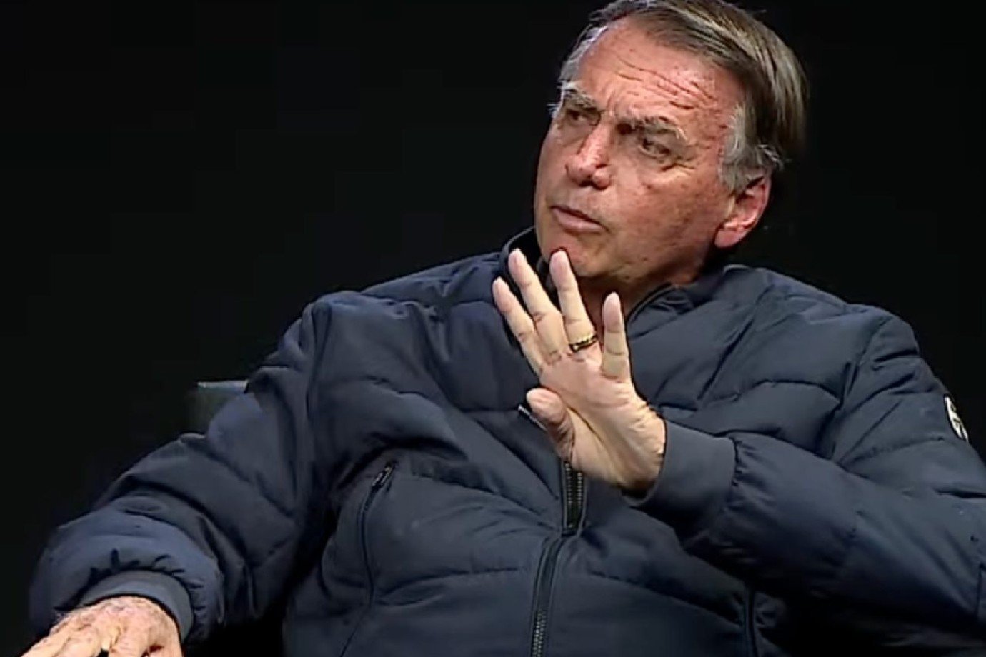 Bolsonaro sugere que Lula adote estratégia de Milei nas negociações com Trump Moraes dispensa Múcio de depor como testemunha em ação da trama golpista (Foto: Reprodução)