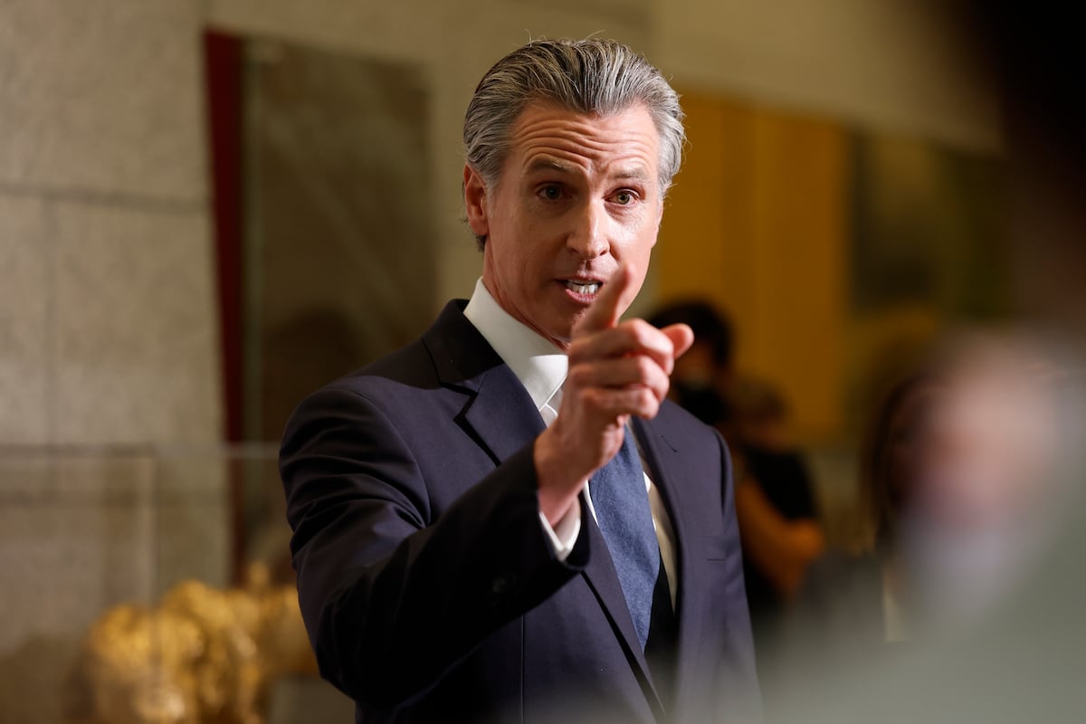 Governador da Califórnia, Gavin Newsom, no dia 13 de junho. (Foto: JOHN G. MABANGLO/EFE)