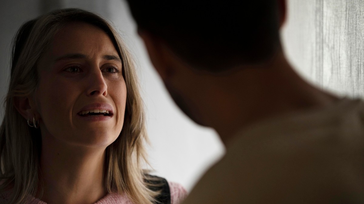 Violência contra a mulher é percebida de maneira diferente entre gerações (Foto: Freepik)