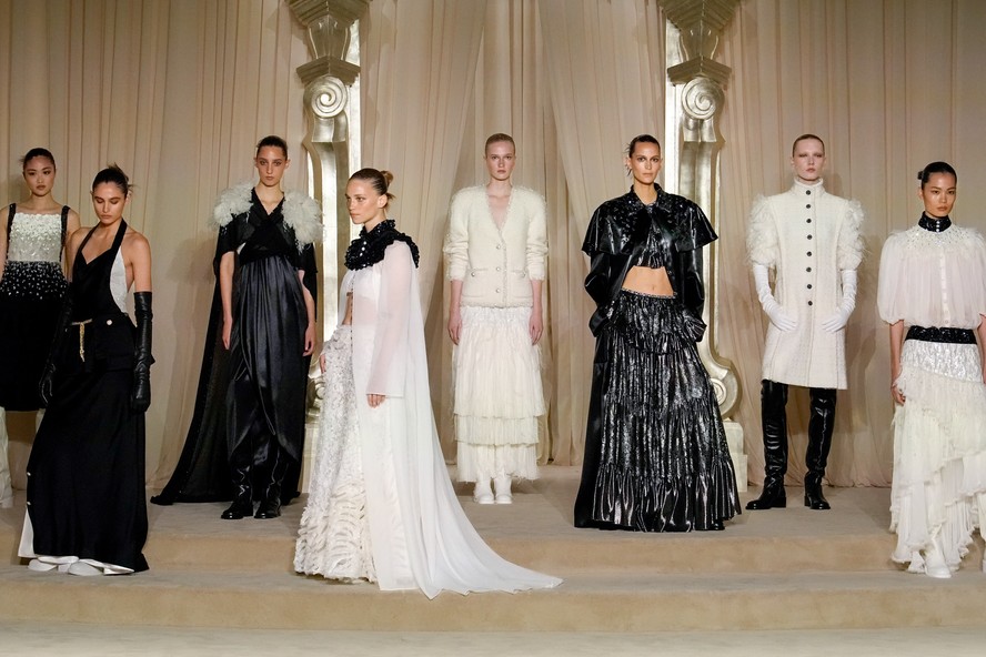 Chanel revela sua deslumbrante coleção de alta-costura para o inverno de 2025 Chanel | Alta-costura | Inverno 2025 (Foto: Launchmetrics Spotlight)