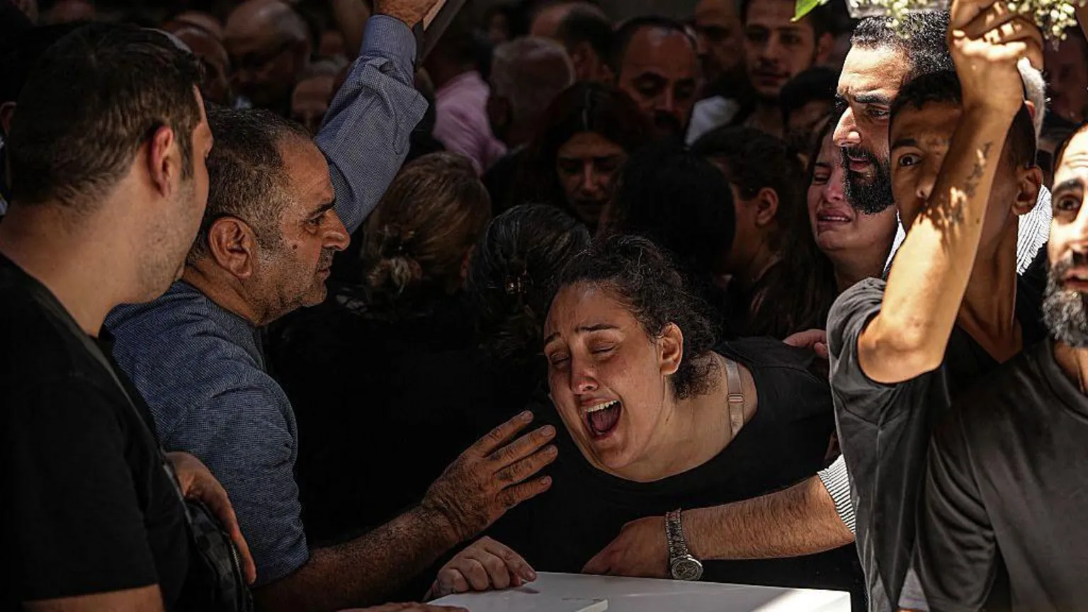 Cristãos na Síria temem por futuro após ataque devastador a igreja O ataque a uma igreja nos subúrbios de Damasco deixou pelo menos 25 pessoas mortas (Foto: Getty Images)