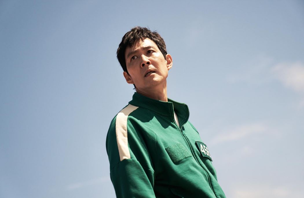 'Round 6' atinge recorde histórico de audiência na Netflix com sua temporada final Gi-hun (Lee Jung-jae), o protagonista de 'Round 6' (Foto: Reprodução/Netflix)