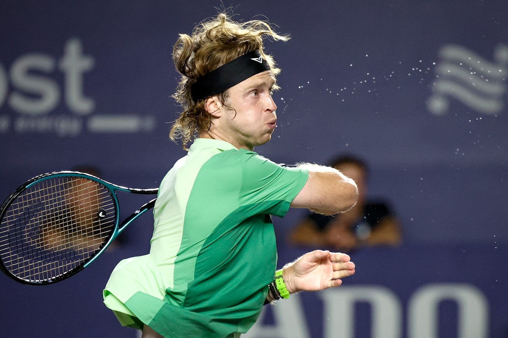 Rublev supera adversidades e avança para a semifinal em Los Cabos Foto: Reprodução