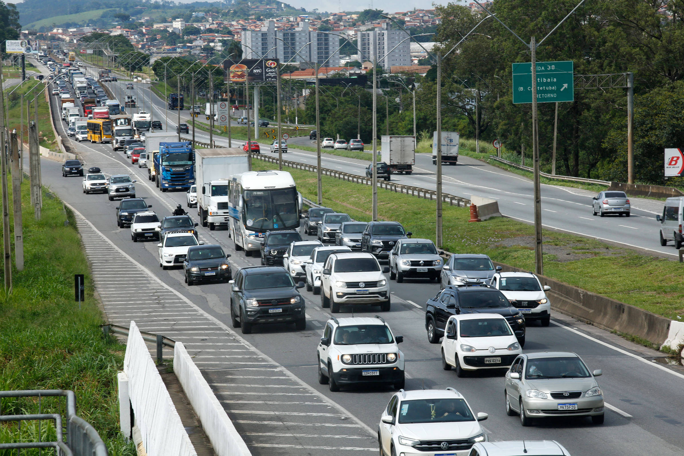 TCU aprova repactuação da concessão da rodovia Fernão Dias com R$ 9,5 bilhões em investimentos Rodovia Fernão Dias, atualmente sob responsabilidade da Autopista Fernão Dias, do grupo Arteris (Foto: Luis Moura 21.dez.2024/WPP/Agência O Globo)
