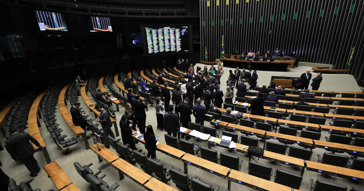 Deputados recuaram de posição sobre escala 6x1. (Foto: Lula Marques/Agência Brasil)