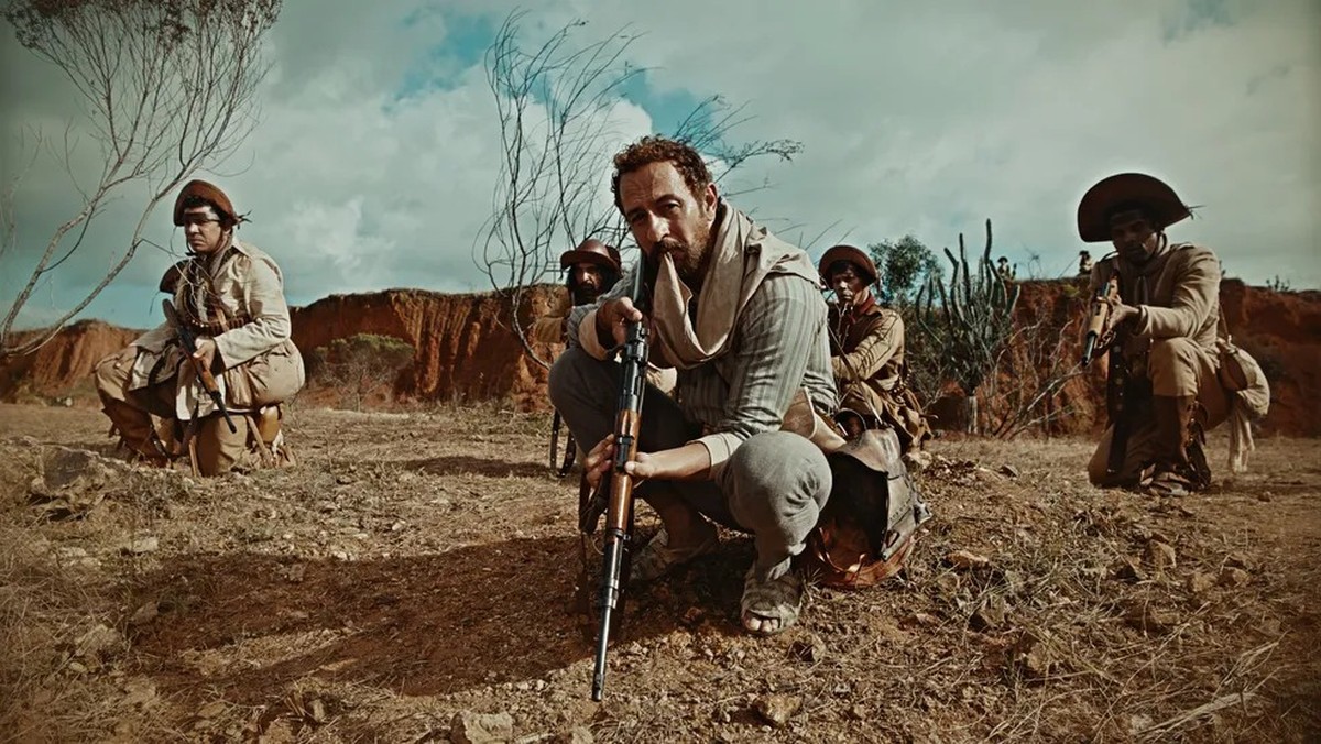 Irandhir Santos como Arduíno, em 'Guerreiros do sol' (Foto: Divulgação TV Globo/Estevam Avellar)