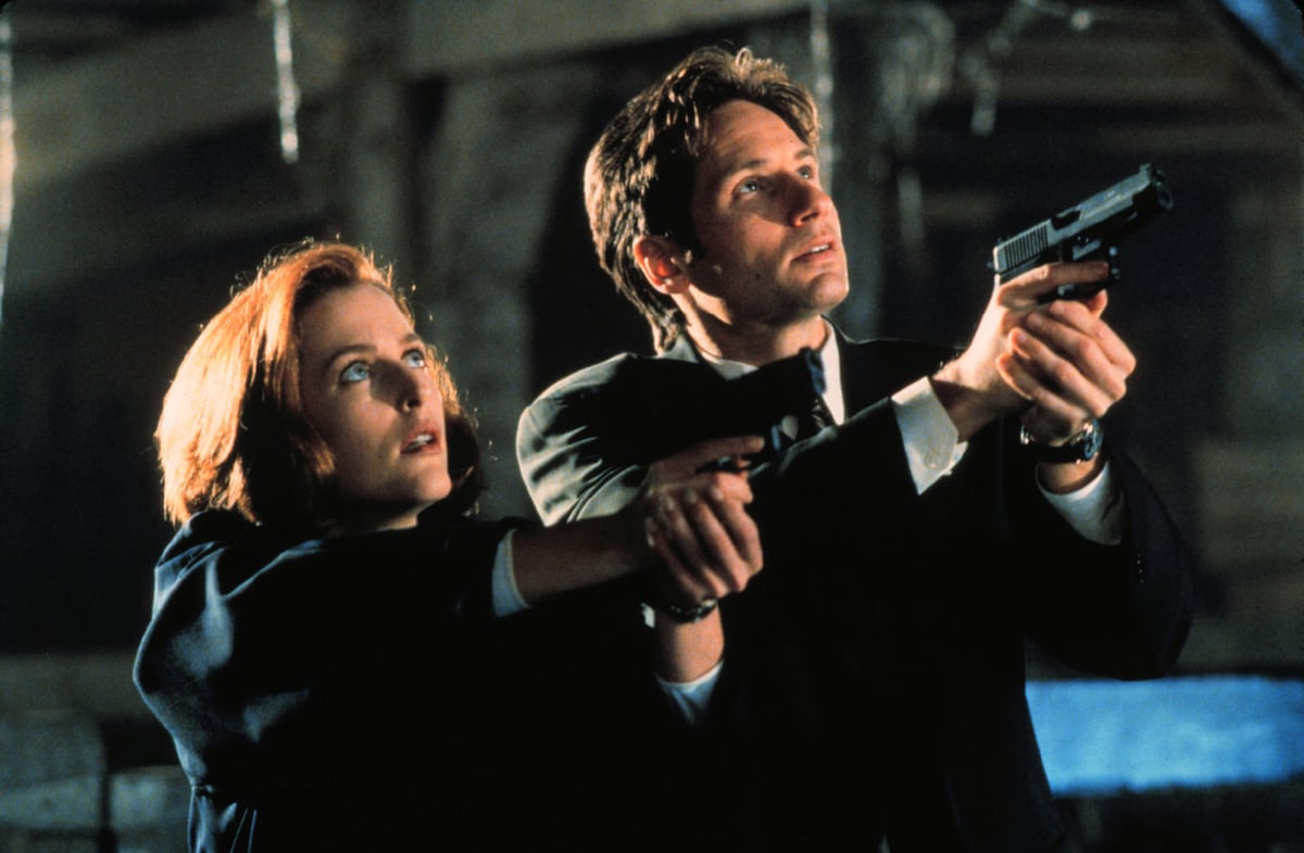 Gillian Anderson e David Duchovny, em uma imagem da série 'Expediente X'. (Foto: Reprodução)