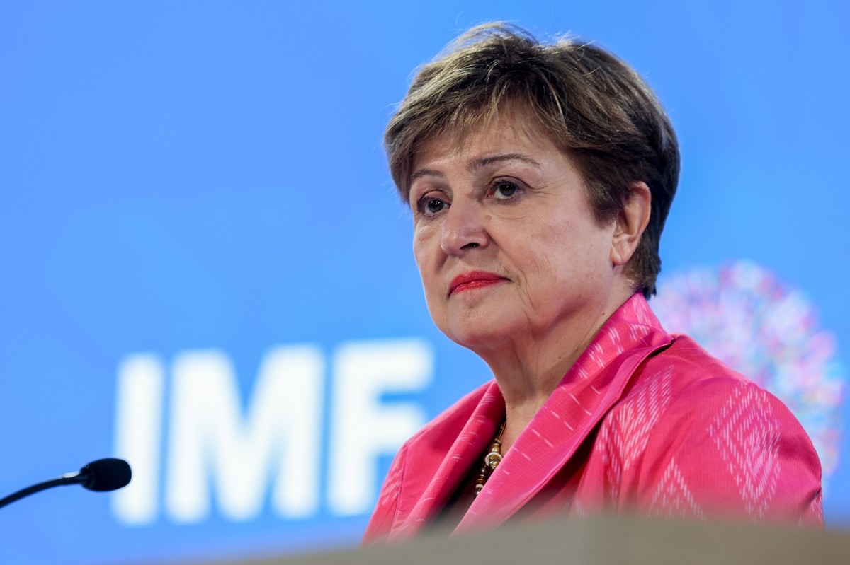 Chefe do FMI destaca momento ideal para fortalecer o euro no cenário global Diretora-gerente do Fundo Monetário Internacional, Kristalina Georgieva, sai em defesa do euro (Foto: Tierney L. Cross/Bloomberg)