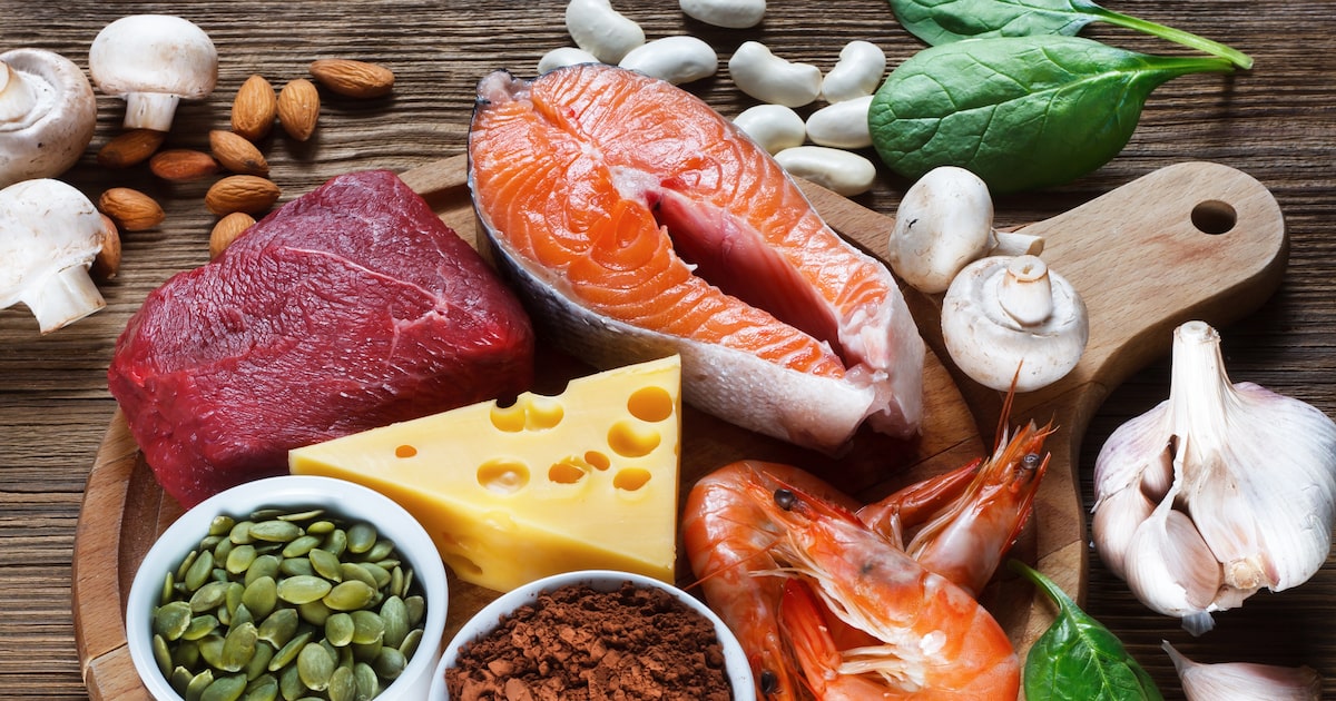 Zinco em níveis adequados pode diminuir risco de AVC, revela pesquisa chinesa Mineral é encontrado em alimentos como peixes, queijos e amêndoas (Foto: Airborne77/Adobe Stock)