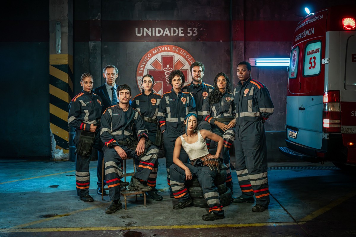 Série retrata os desafios enfrentados por médicos e enfermeiros do Samu Série médica sobre o Samu em produção no Globoplay (Foto: Divulgação/Laura Campanella)