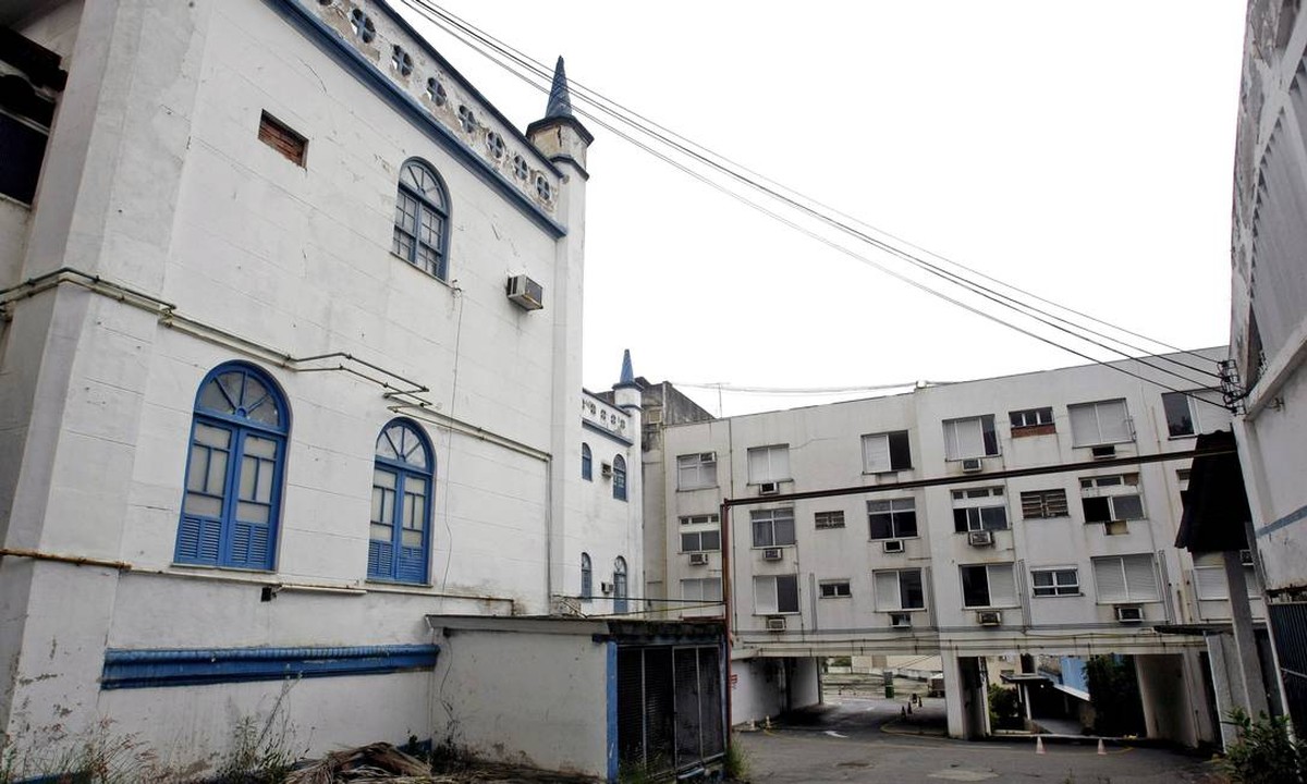 Antigo Hospital Santa Cruz, em Niterói, será leiloado em breve Hospital Santa Cruz, em Niterói (Foto: Reprodução)
