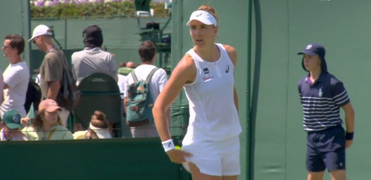 Bia Haddad venceu na estreia em Wimbledon (Foto: Reprodução/ESPN)