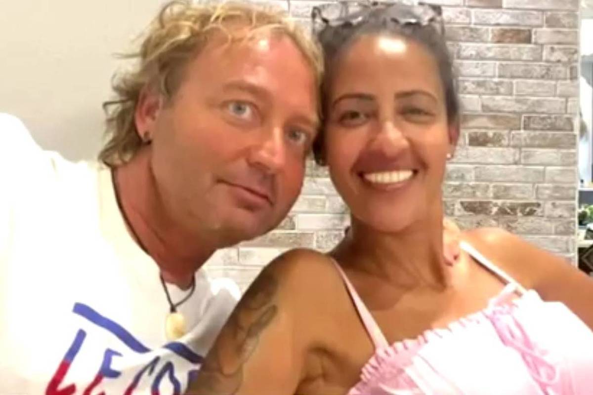 Brasileira é detida na Itália por suspeita de atropelar e matar padrasto Fabio Ravasio, 52, e sua mulher Adilma Pereira Carneiro, que está presa na Itália, acusada de planejar a morte dele (Foto: Reprodução SBT)