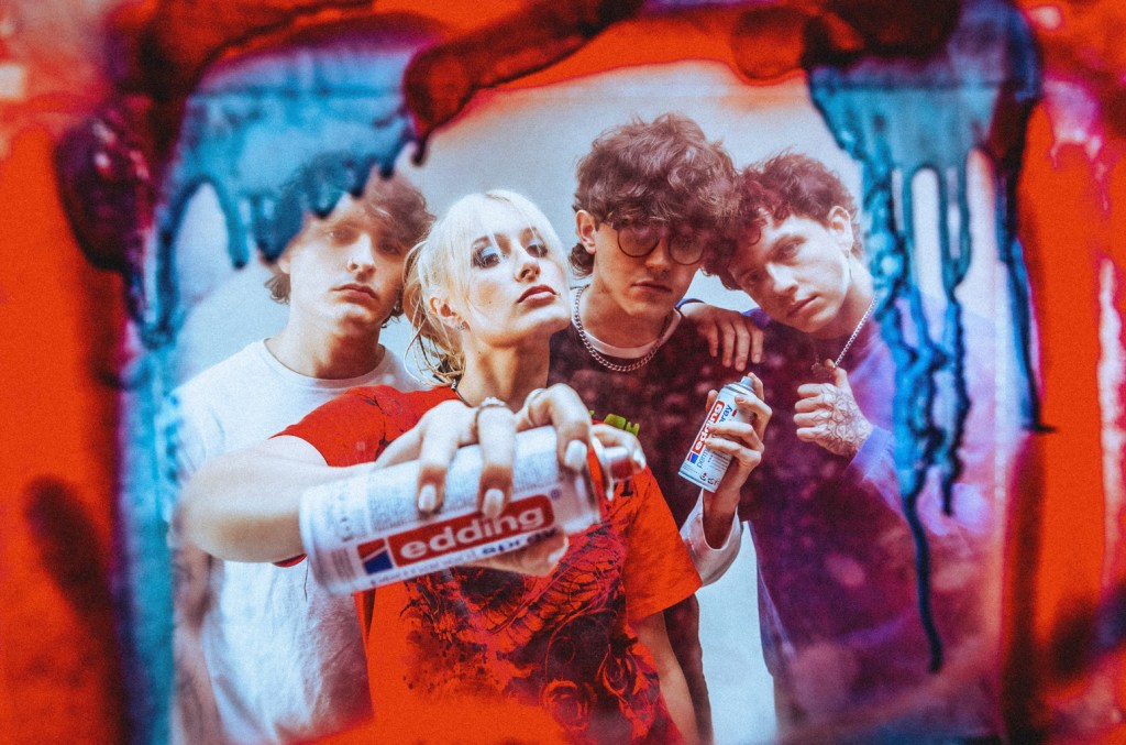 South Arcade, banda britânica de rock, assina contrato com a Atlantic Records A banda britânica de rock South Arcade assinou com a Atlantic Records e lançou o novo single "Fear of Heights." (Foto: Reprodução)