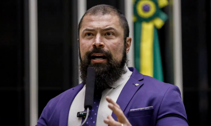 Câmara avança com projeto que permite policiais comprarem até 6 armas por ano Deputado Paulo Bilynskyj (PL-SP). (Foto: Mario Agra/Câmara dos Deputados)