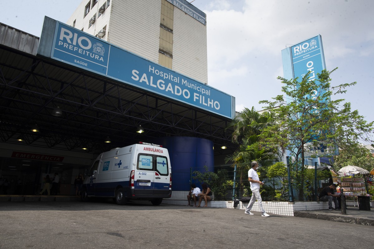 Policial militar é baleado ao reagir a assalto na Zona Norte do Rio Hospital Salgado Filho, para onde o agente baleado foi levado (Foto: Márcia Foletto / Arquivo)